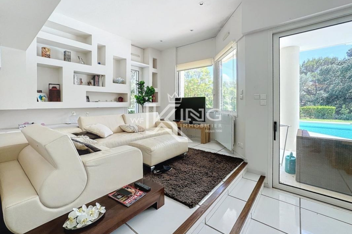 Maison de luxe à vendre à Saint-Raphaël, 1 180 000 €, Photo 6