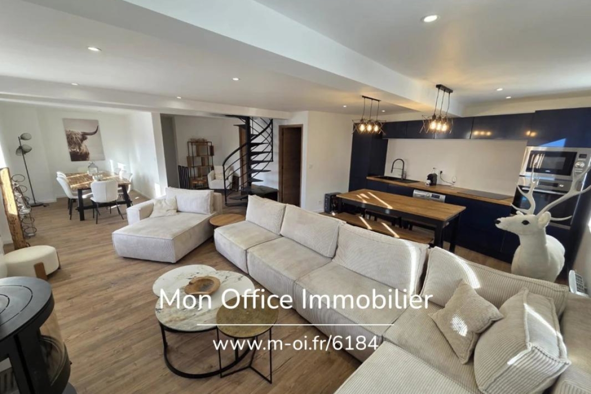 Appartement de luxe à vendre à Vars, 499 000 €, Photo 2