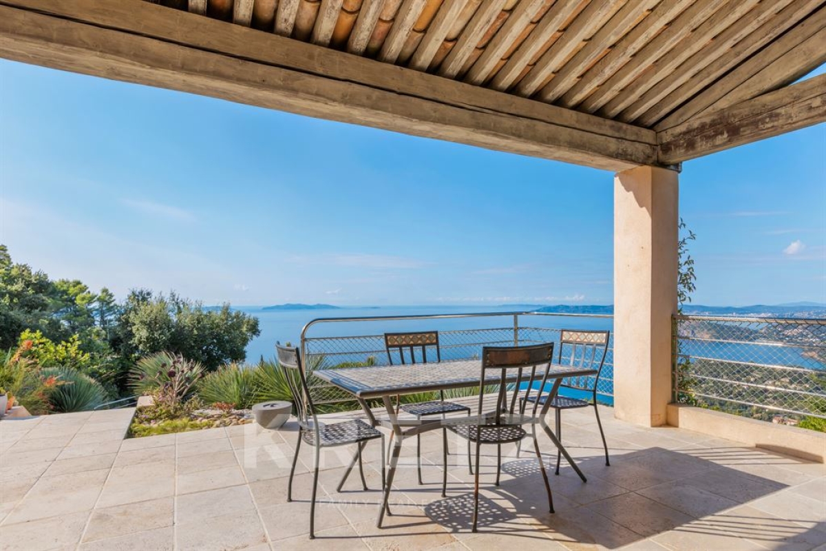 Maison de luxe à vendre à Rayol Canadel sur Mer, 2 350 000 €, Photo 4