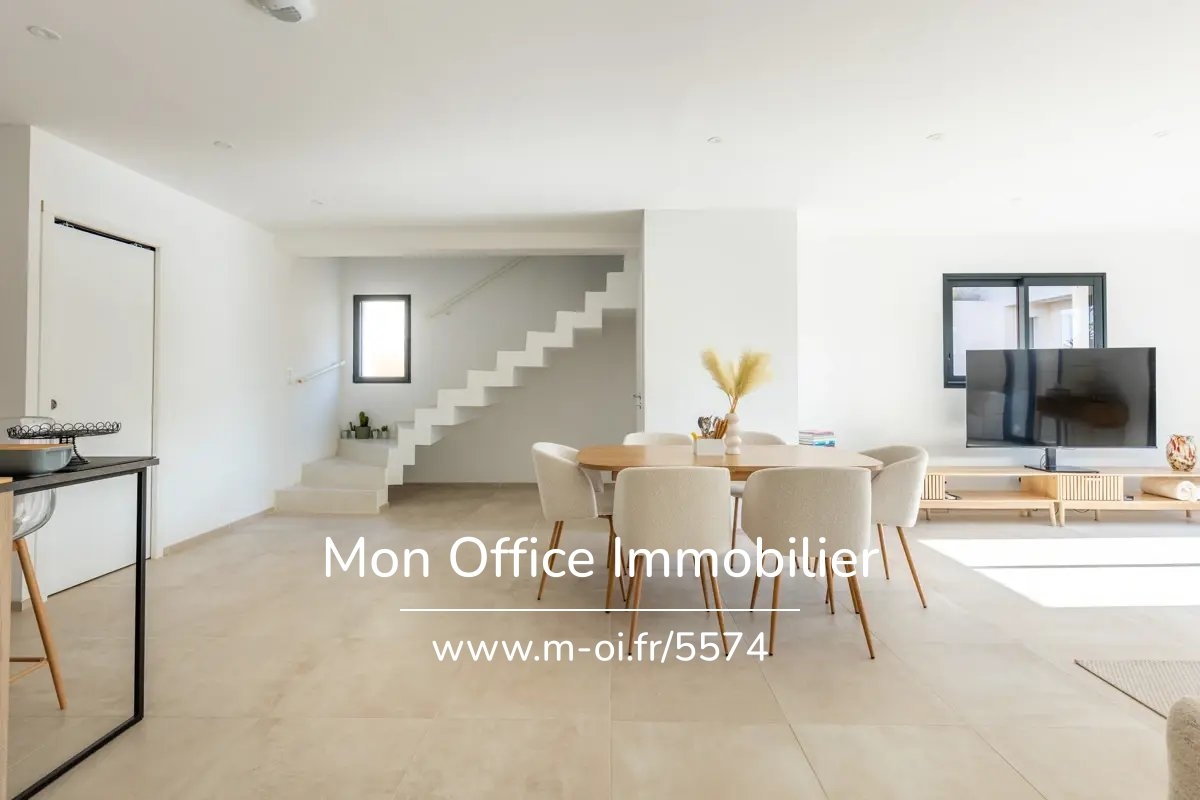 Maison de luxe à vendre à Simiane-Collongue, 520 000 €, Photo 5