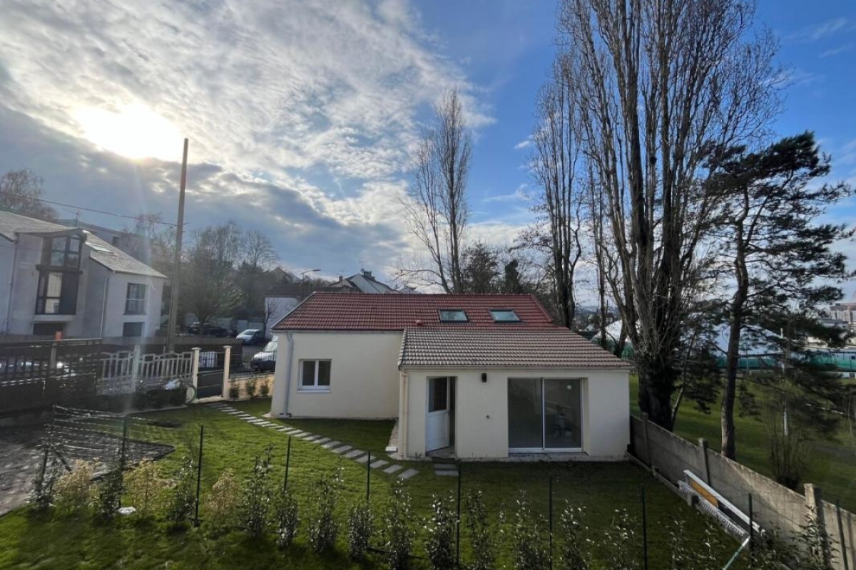 Maison de luxe à vendre à Rosny-Sous-Bois, 435 000 €, Photo 1