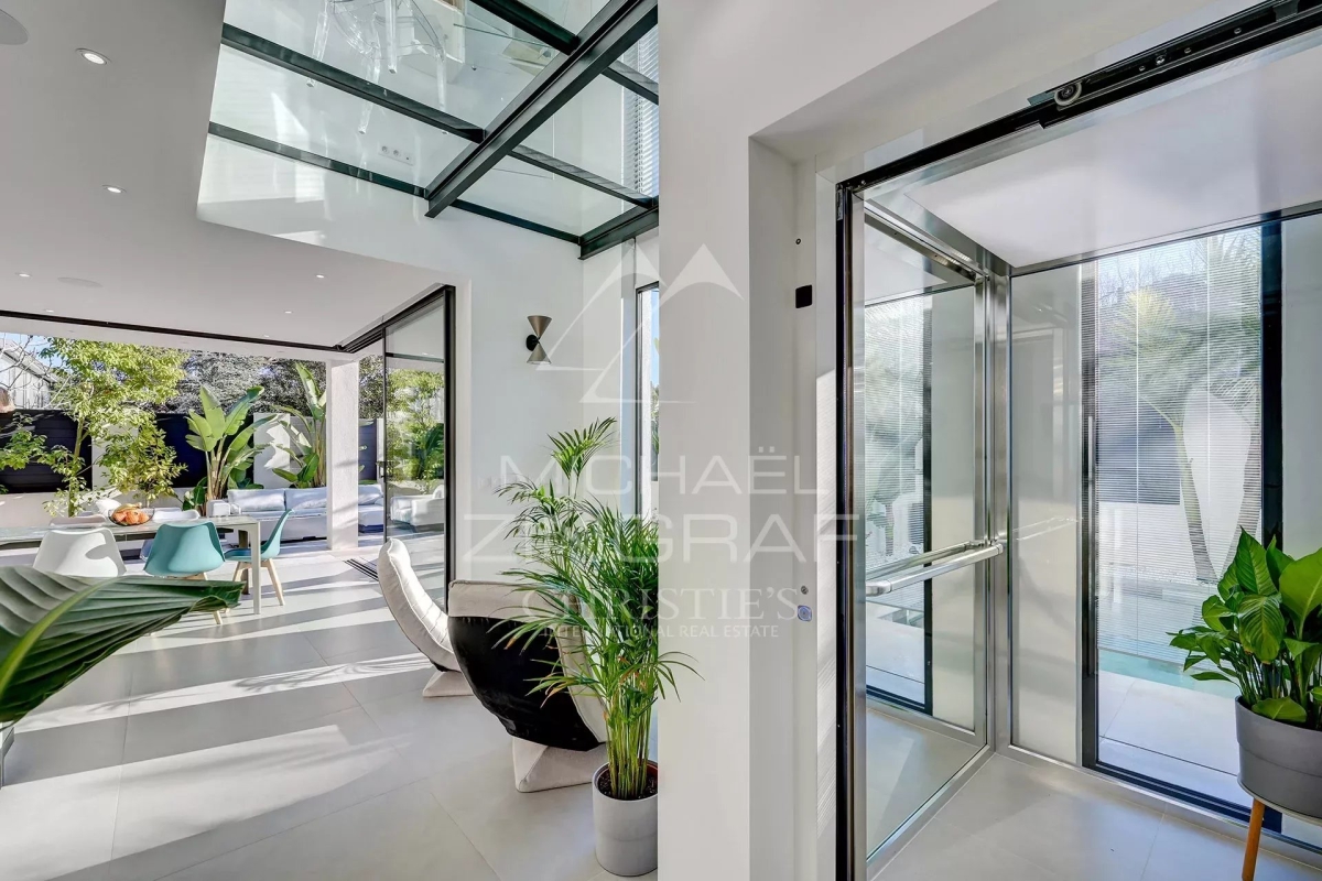 Maison de luxe à vendre à Toulon, 2 845 000 €, Photo 2