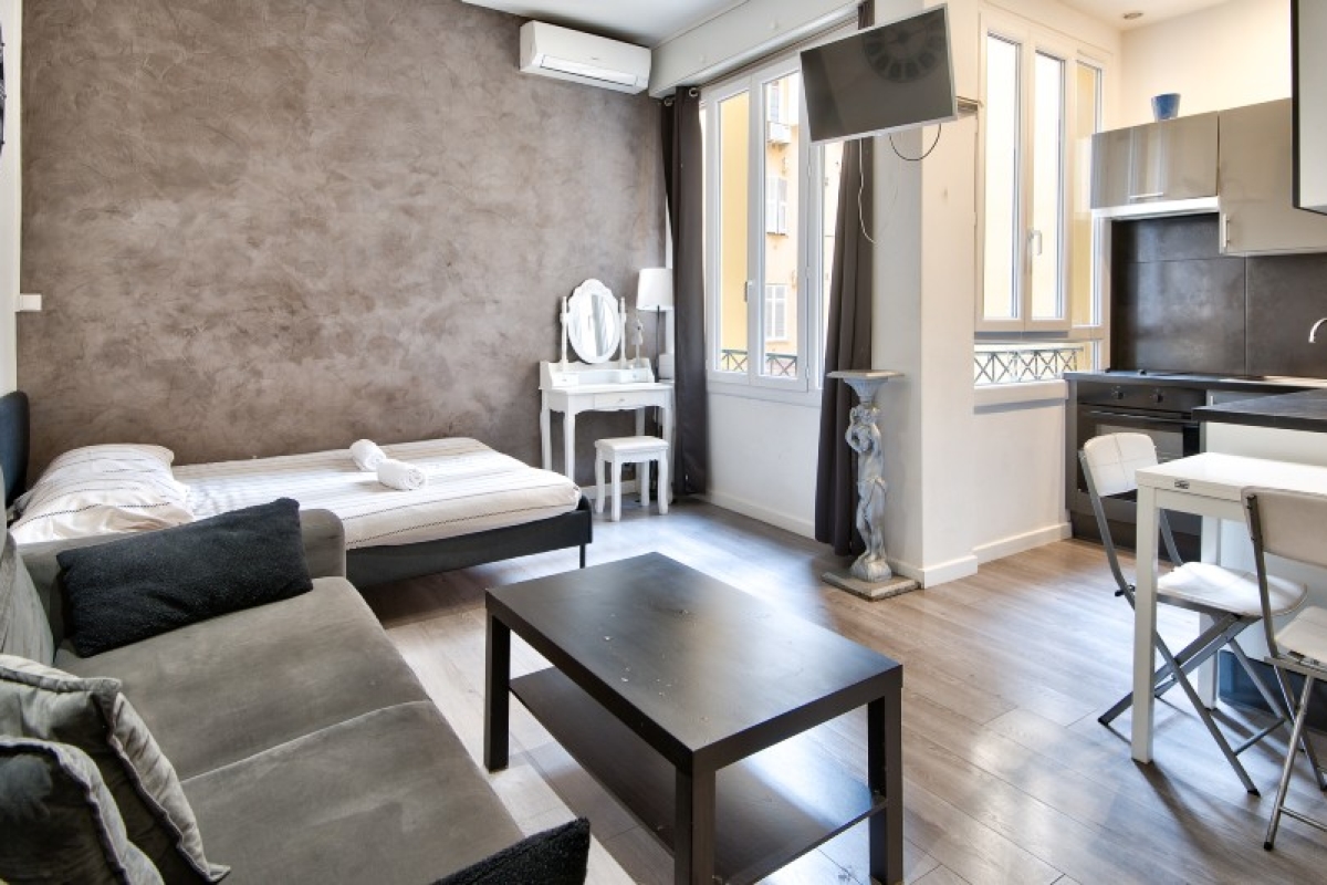 Luxury Apartment for sale in Nice, 150 000 €, Photo 3