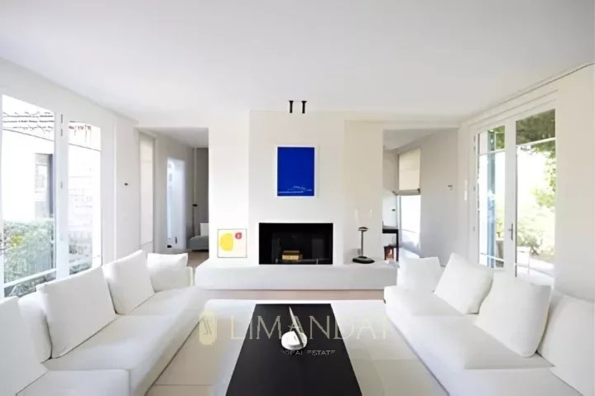 Luxury House for rental in Mandelieu-la-Napoule, 12 000 €, Photo 4