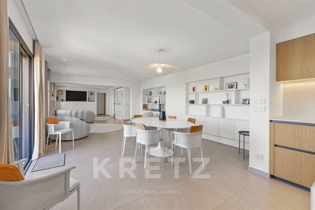 Maison de luxe à vendre à Sanary-sur-Mer, 4 490 000 €, Photo 2