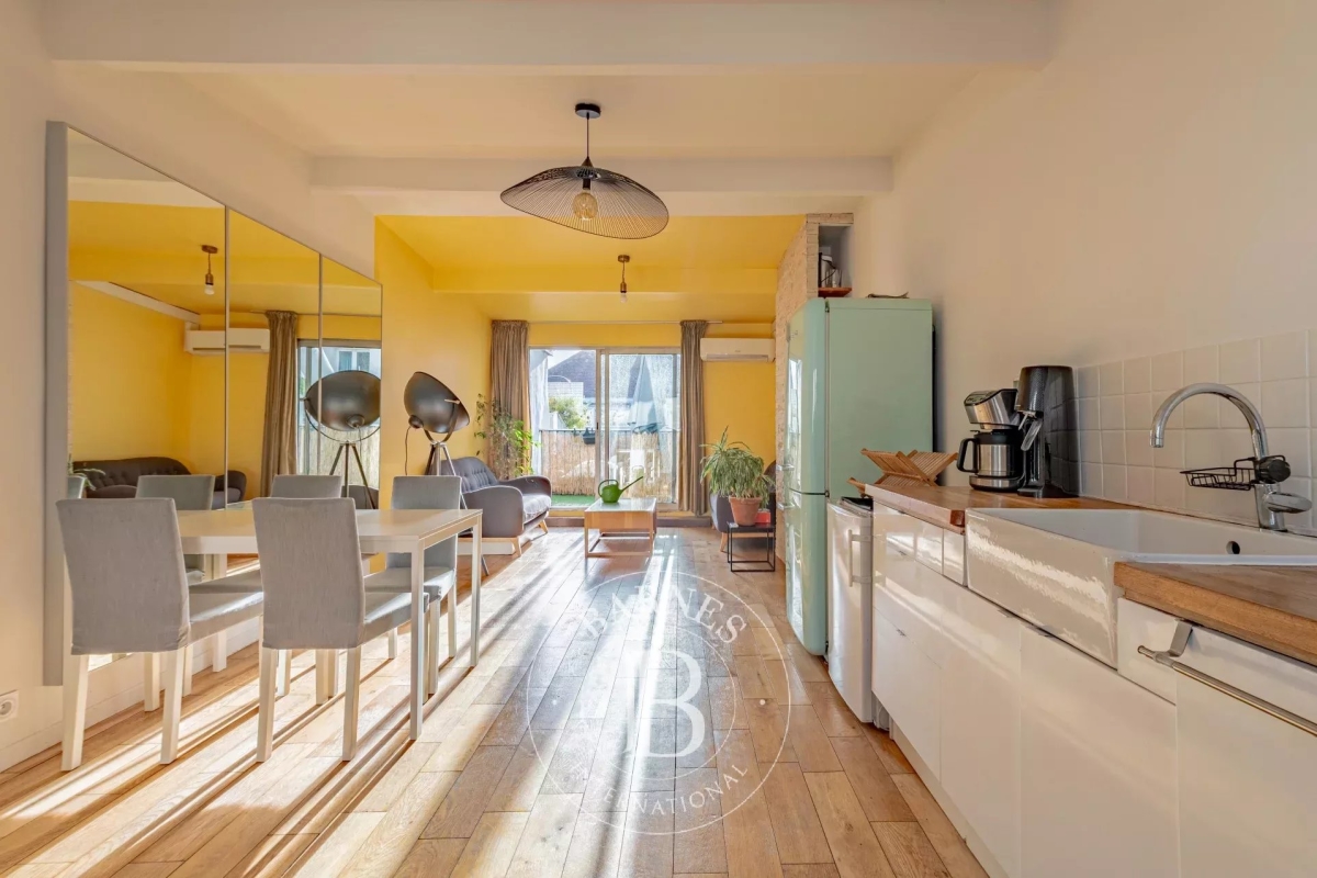 Luxury Apartment for sale in Paris 5Ème, 895 000 €, Photo 2