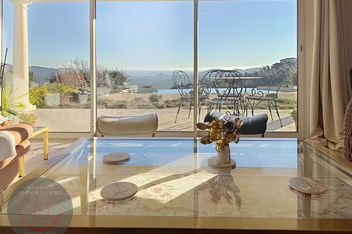 Luxury House for sale in Les Adrets de l'Esterel, 1 450 000 €, Photo 3