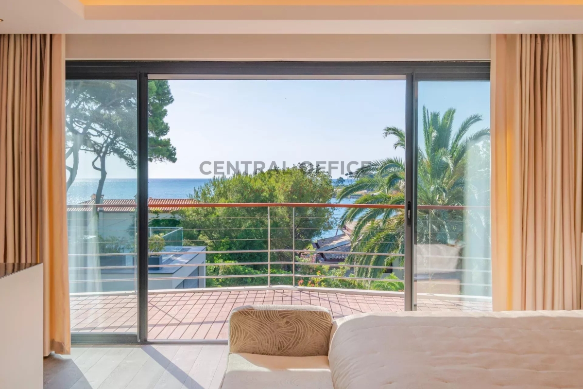 Luxury House for sale in Cap d'Antibes, 5 790 000 €, Photo 4
