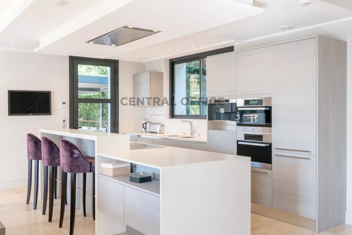 Luxury House for sale in Cap d'Antibes, 5 790 000 €, Photo 5