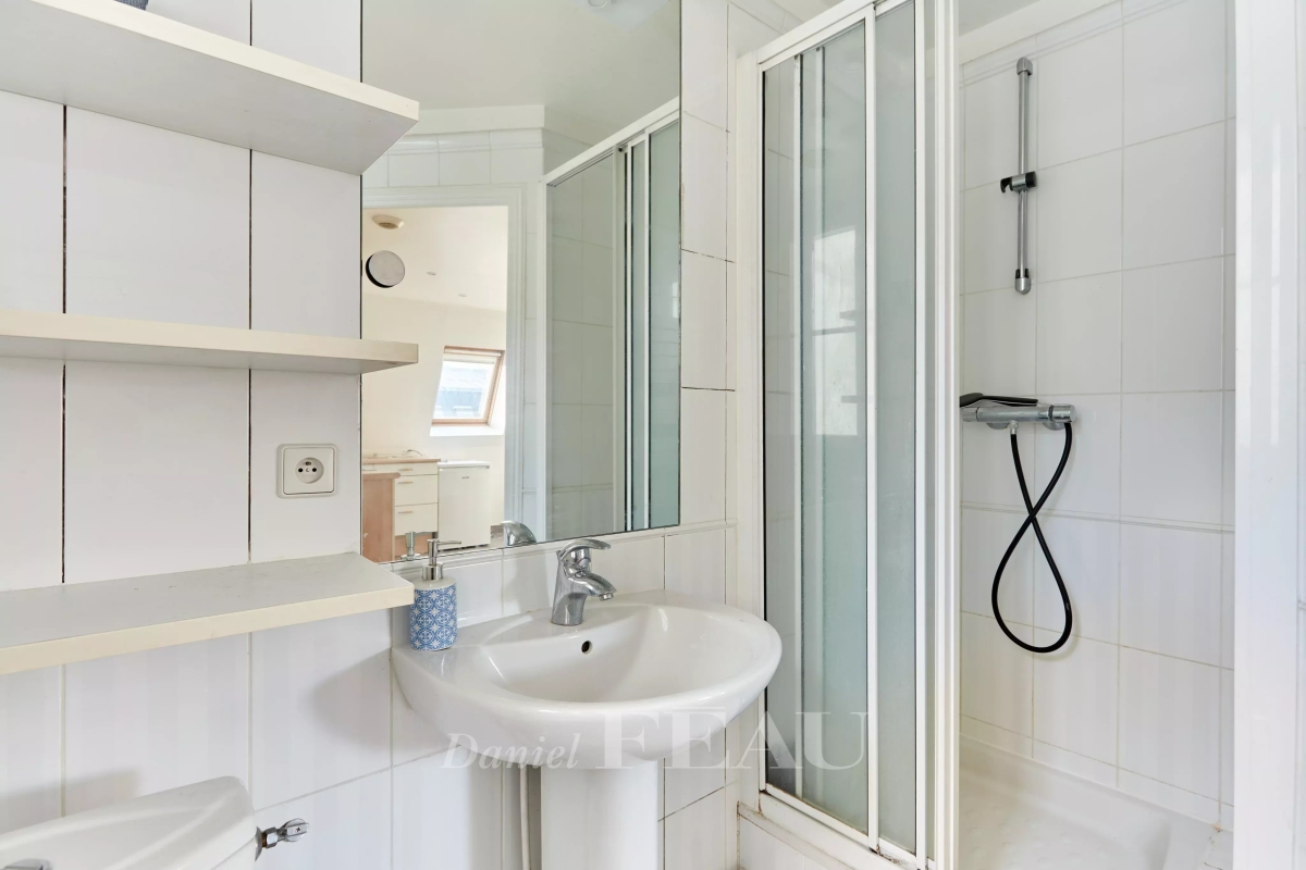 Appartement de luxe à vendre à Neuilly-sur-Seine, 372 600 €, Photo 7