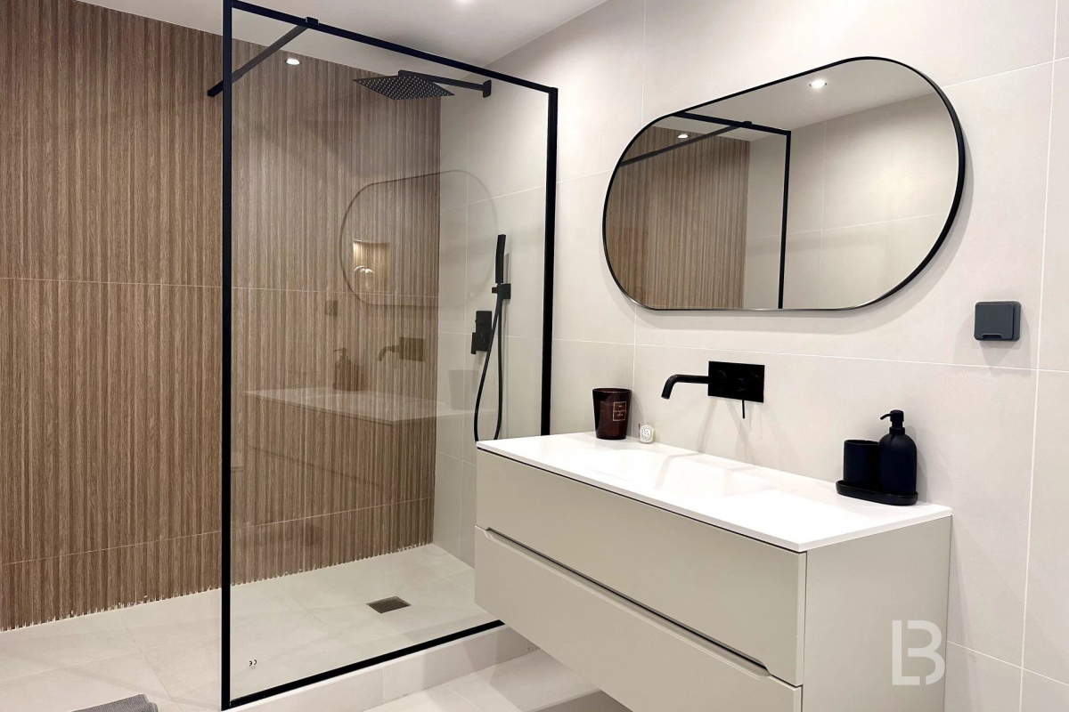 Appartement de luxe à vendre à Antibes, 570 000 €, Photo 3