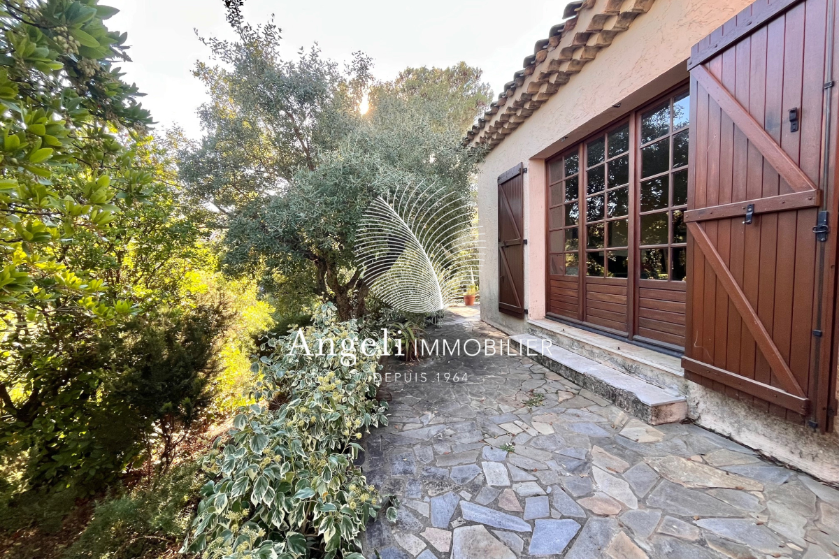 Maison de luxe à vendre à Saint-Aygulf, 575 000 €, Photo 5