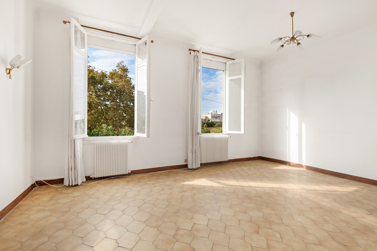 Maison de luxe à vendre à Antibes, 550 000 €, Photo 2