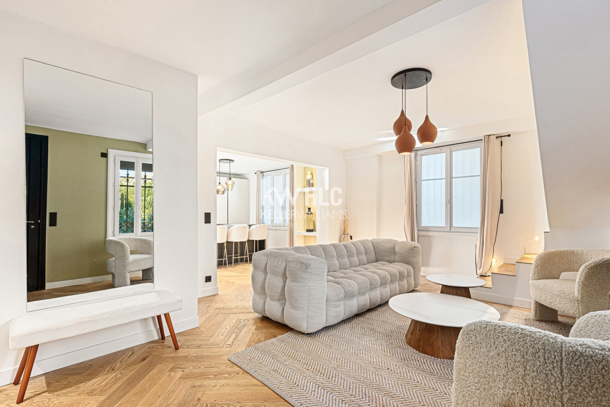 Maison de luxe à vendre à Cannes, 1 049 000 €, Photo 4