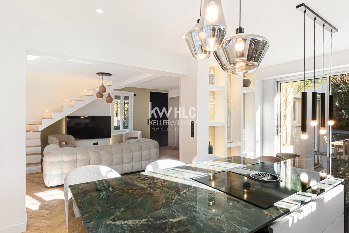 Maison de luxe à vendre à Cannes, 1 049 000 €, Photo 5