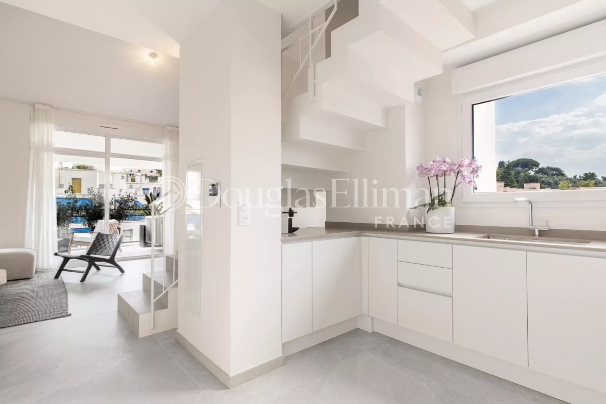 Luxury Apartment for sale in Nice, 940 000 €, Photo 5