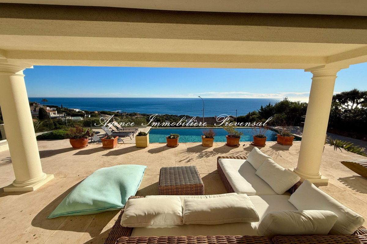 Luxury House for sale in Les Issambres, 2 095 000 €, Photo 5
