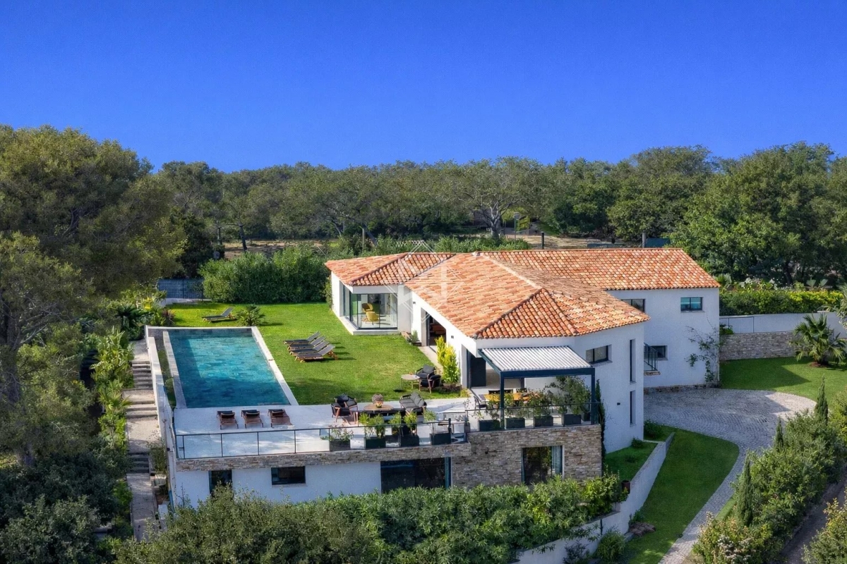 Luxury House for sale in La Croix-Valmer, 3 800 000 €, Photo 1