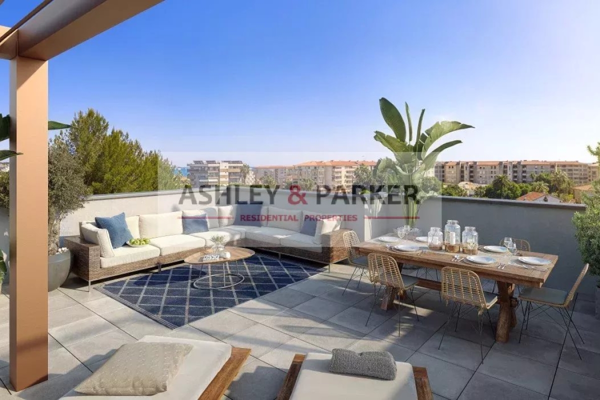 Appartement de luxe à vendre à Antibes, 653 583 €, Photo 2