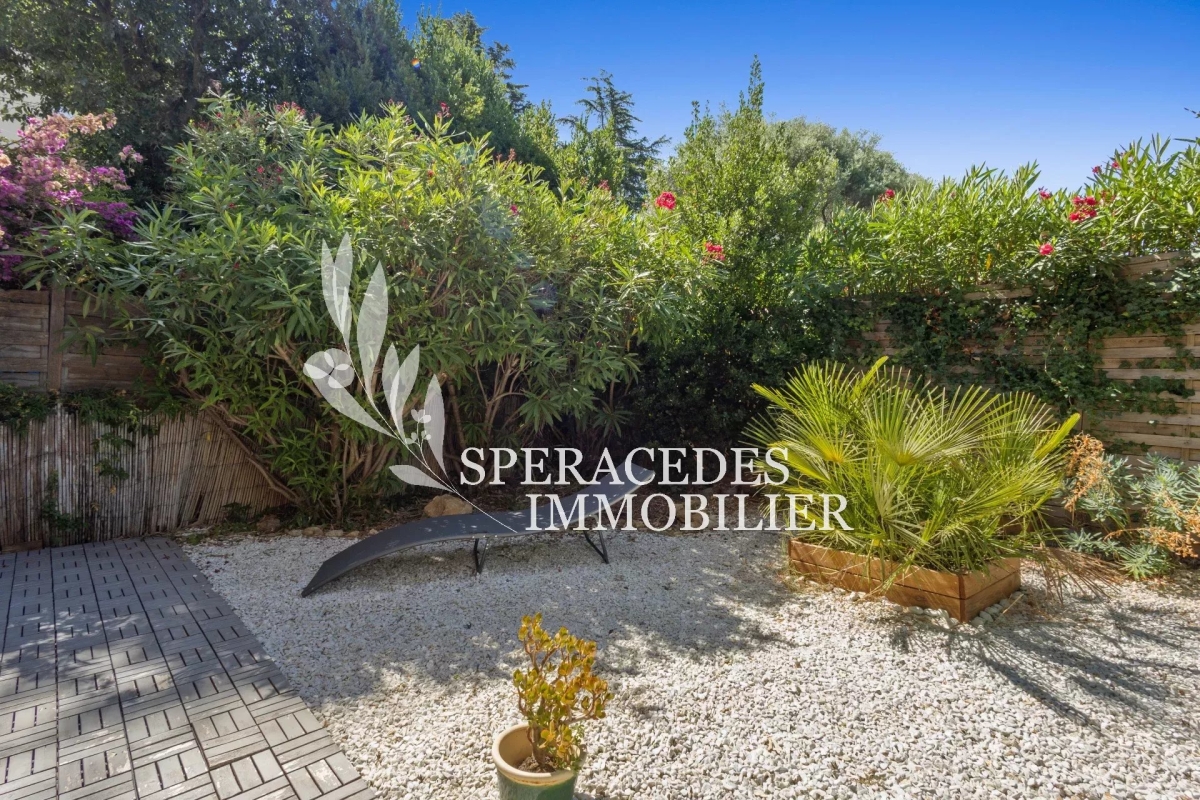 Appartement de luxe à vendre à Antibes, 240 000 €, Photo 3