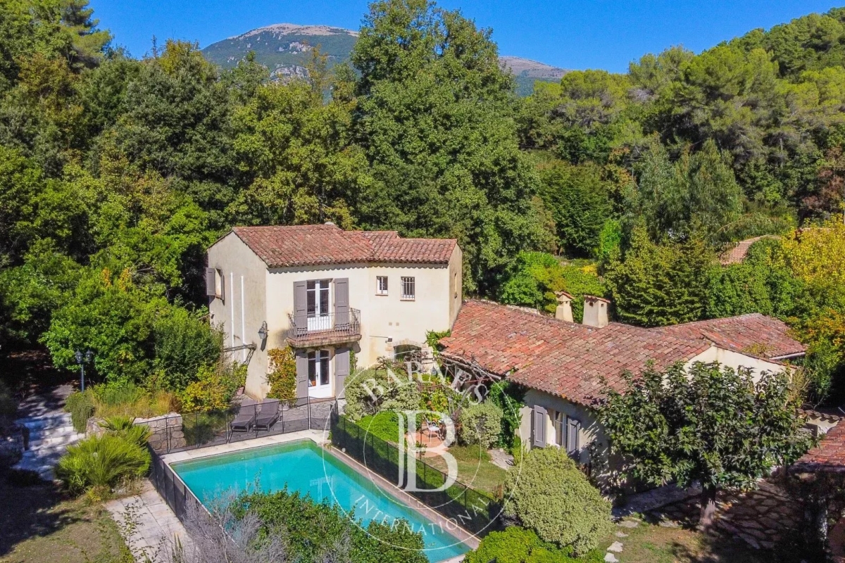 Maison de luxe à vendre à Roquefort-les-Pins, 1 095 000 €, Photo 4