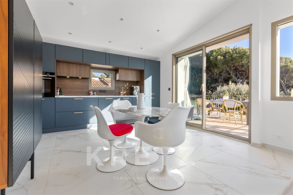 Maison de luxe à vendre à Sanary-sur-Mer, 1 695 000 €, Photo 6
