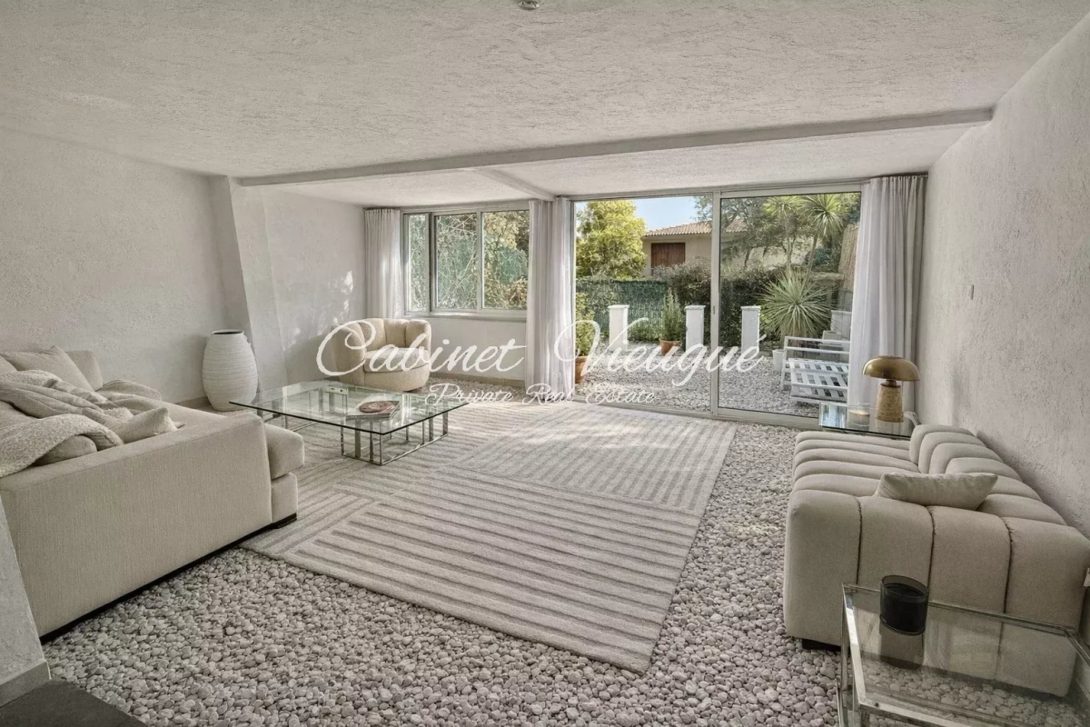 Maison de luxe à vendre à Grimaud, 510 000 €, Photo 1