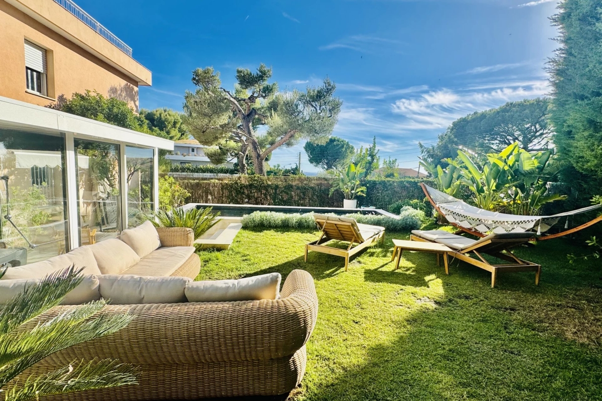 Appartement de luxe à vendre à Roquebrune-Cap-Martin, 1 190 000 €, Photo 2