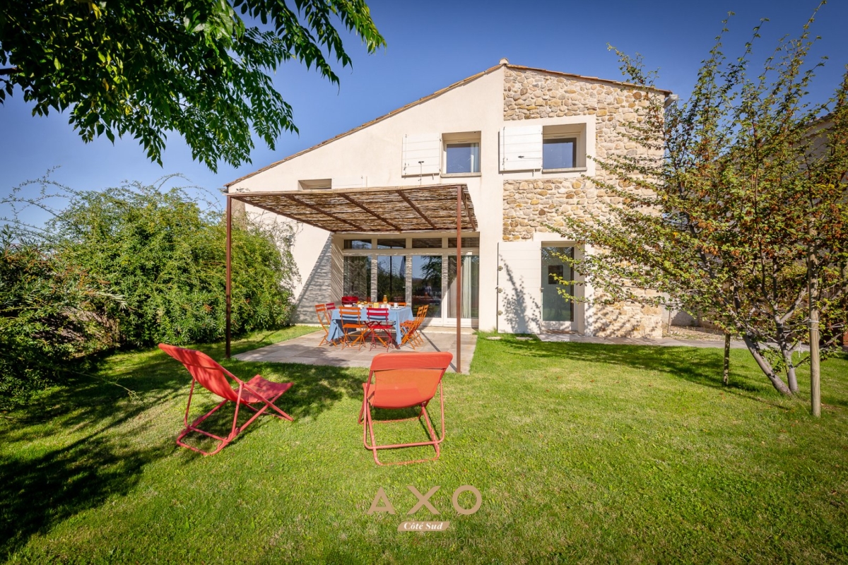Maison de luxe à vendre à Moustiers-Sainte-Marie, 1 395 000 €, Photo 2