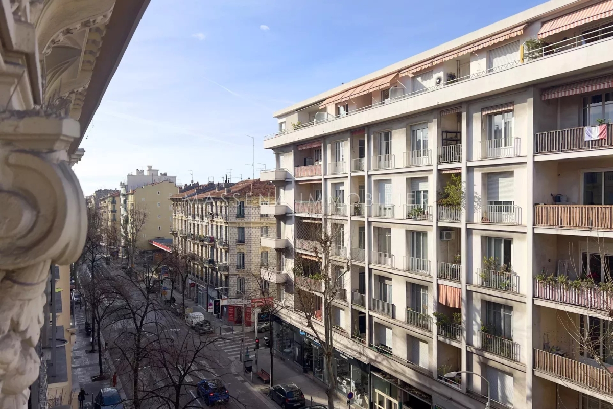 Appartement de luxe à vendre à Nice, 250 000 €, Photo 3