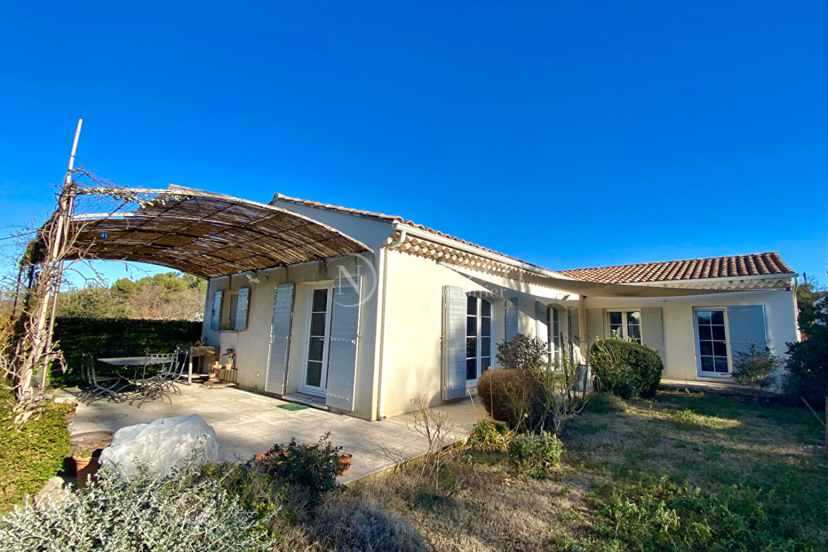 Maison de luxe à vendre à Oppède, 670 000 €, Photo 1