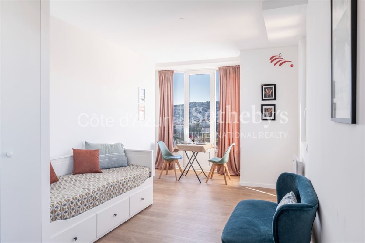 Appartement de luxe à vendre à Nice, 215 000 €, Photo 2