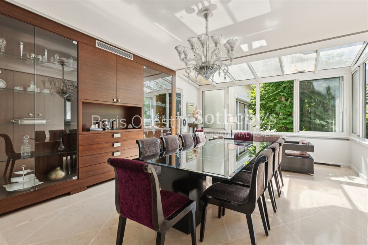 Maison de luxe à vendre à Neuilly-sur-Seine, 8 500 000 €, Photo 2