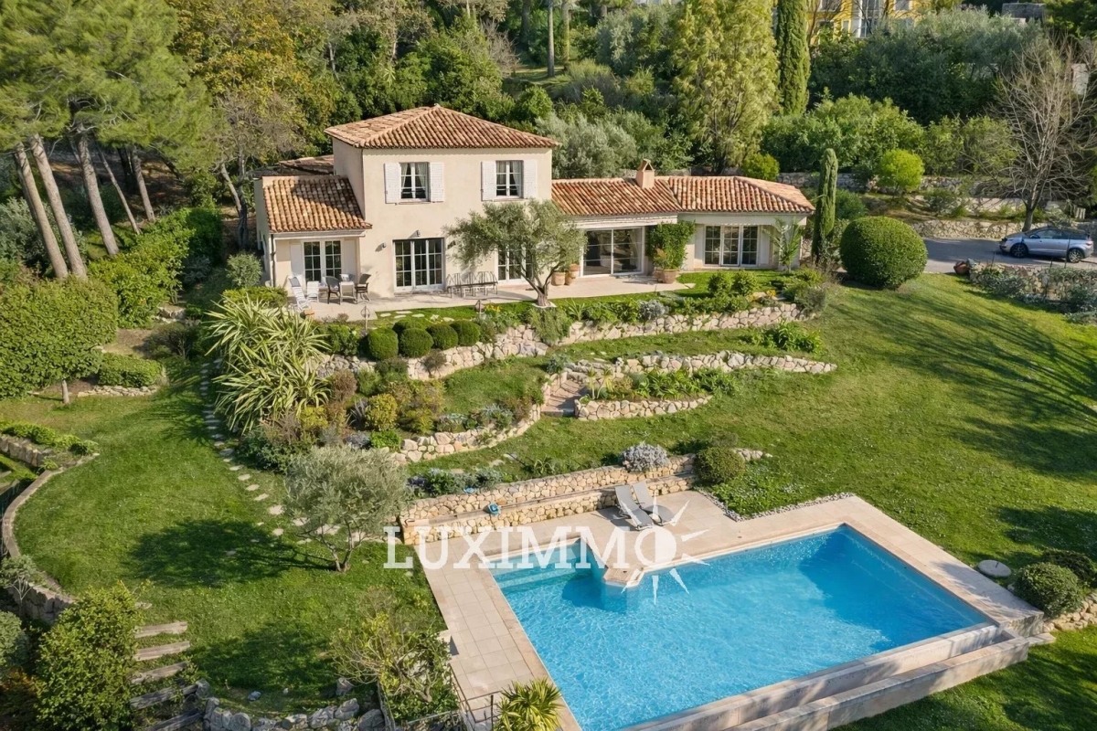 Maison de luxe à vendre à Mougins, 2 400 000 €, Photo 1