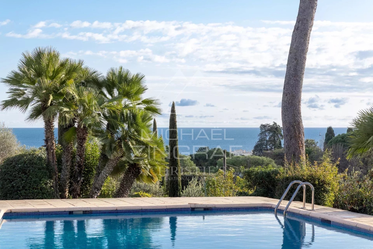 Luxury House for sale in Antibes, 3 950 000 €, Photo 2