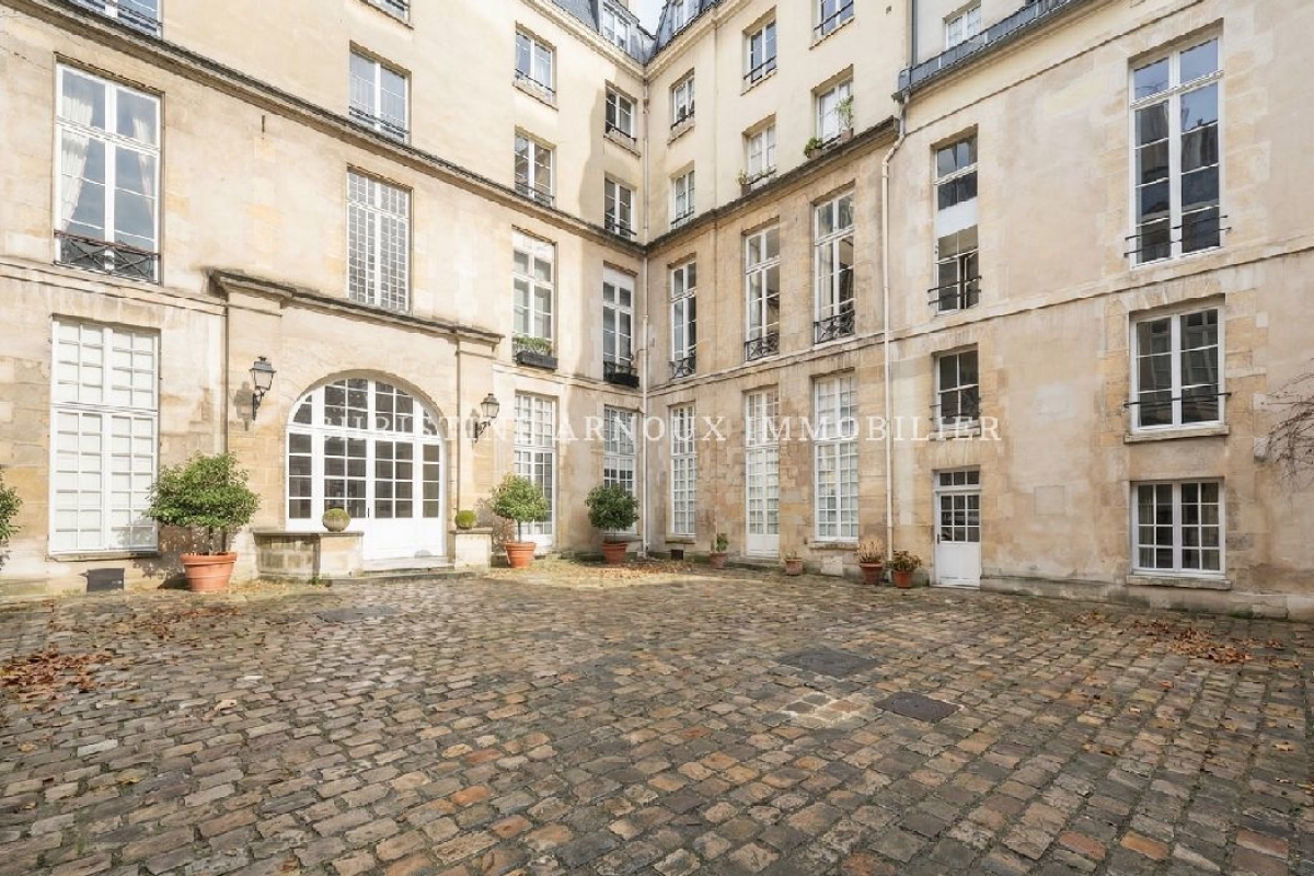Appartement de luxe à vendre à Paris 3Ème, 375 000 €, Photo 2