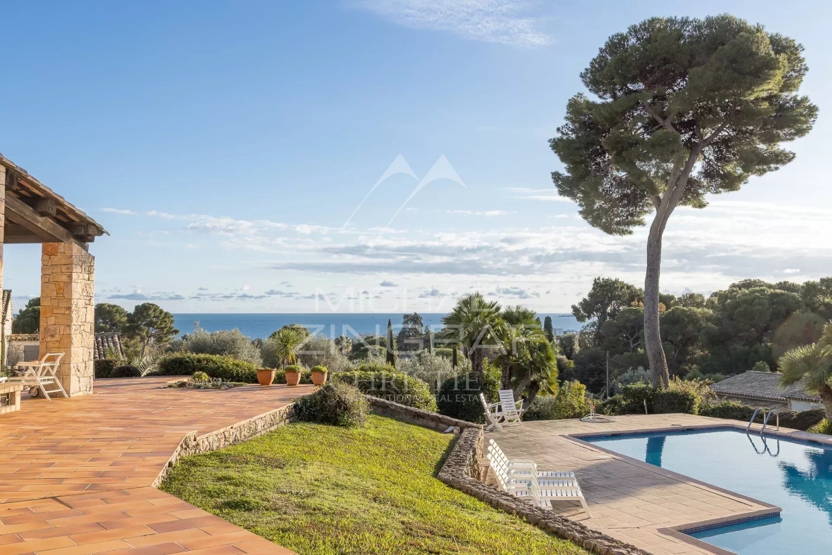 Luxury House for sale in Antibes, 3 950 000 €, Photo 3