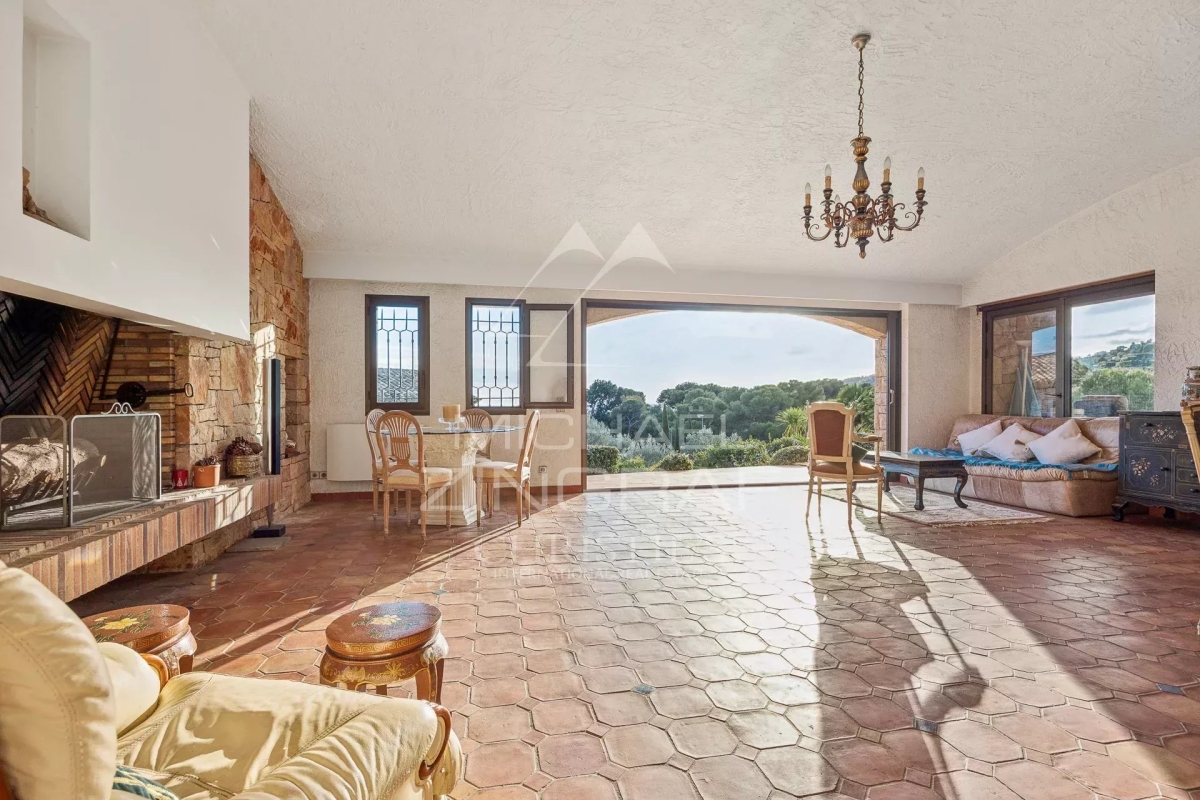 Luxury House for sale in Antibes, 3 950 000 €, Photo 5