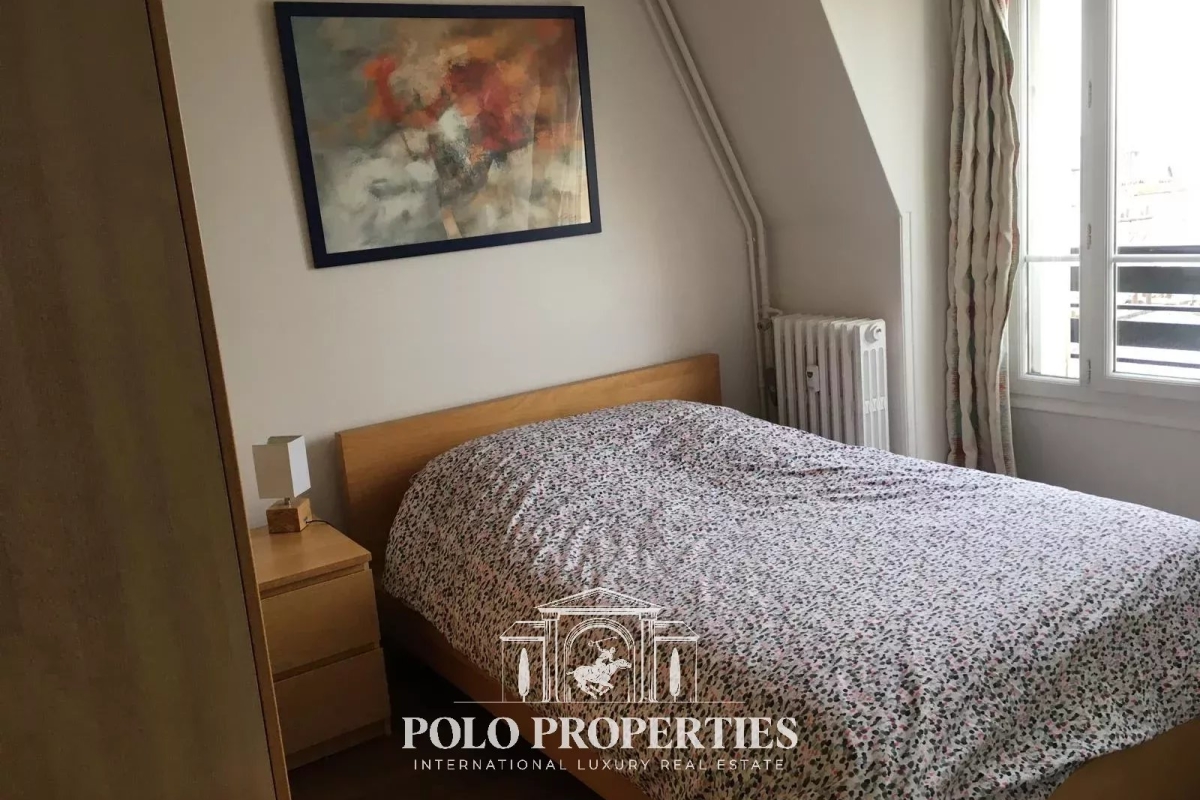 Luxury Apartment for sale in Paris 18ème, 415 000 €, Photo 5