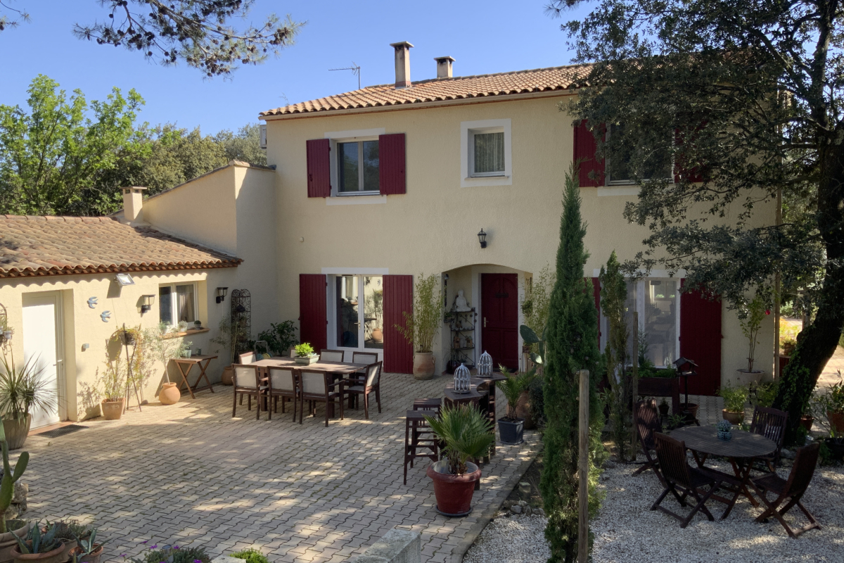 Maison de luxe à vendre à Uzès, 785 000 €, Photo 1