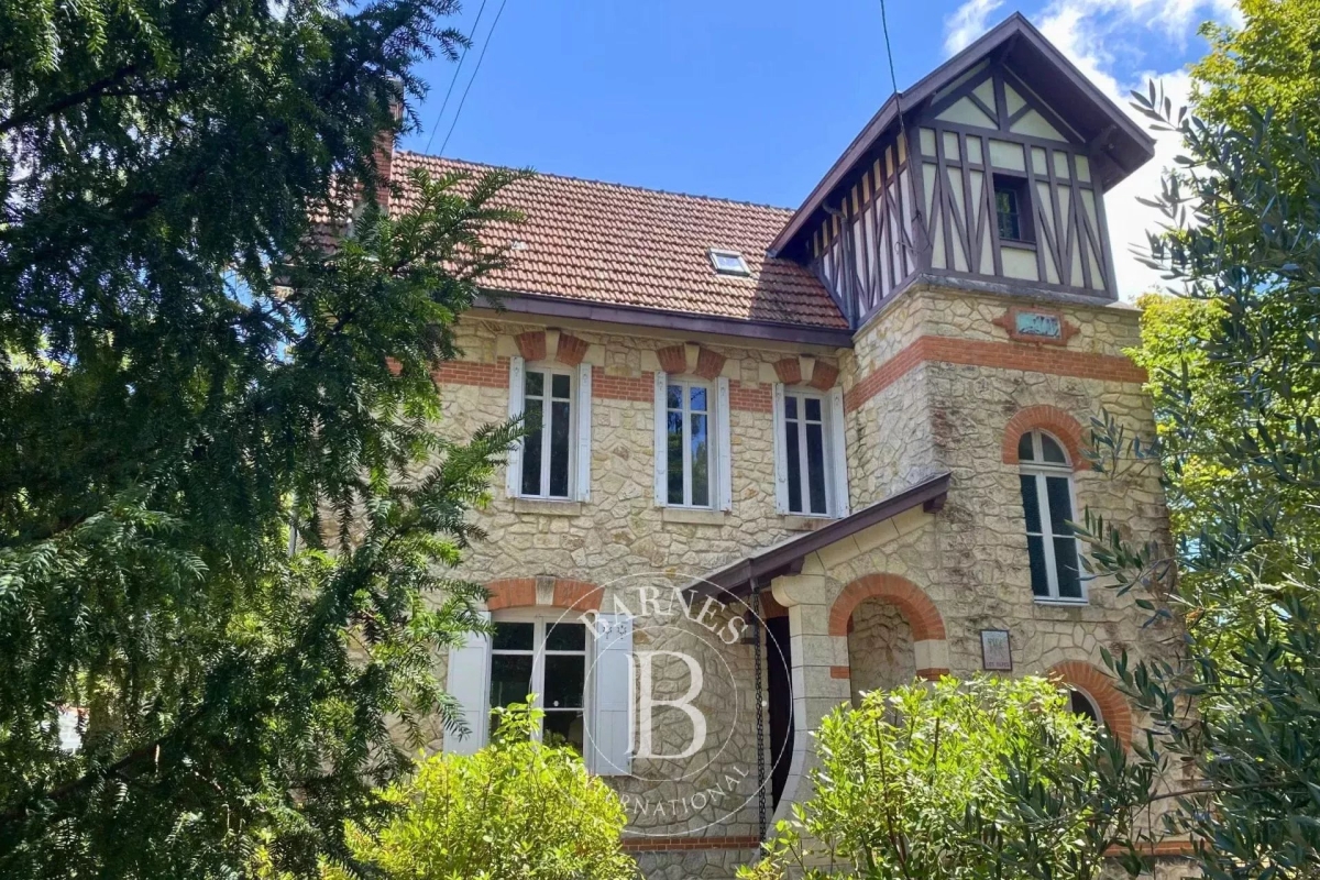 Maison de luxe à vendre à Lanton, 850 000 €, Photo 1