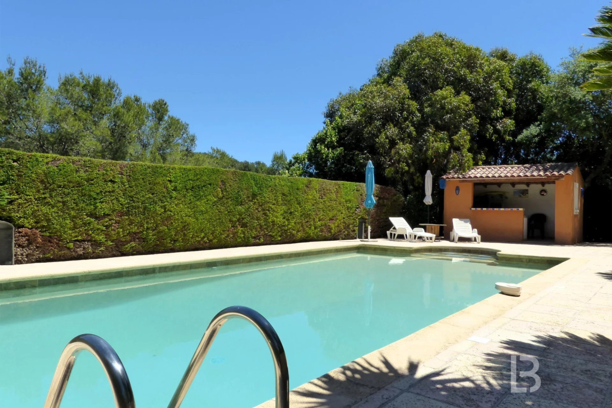 Maison de luxe à vendre à Carqueiranne, 1 195 000 €, Photo 2