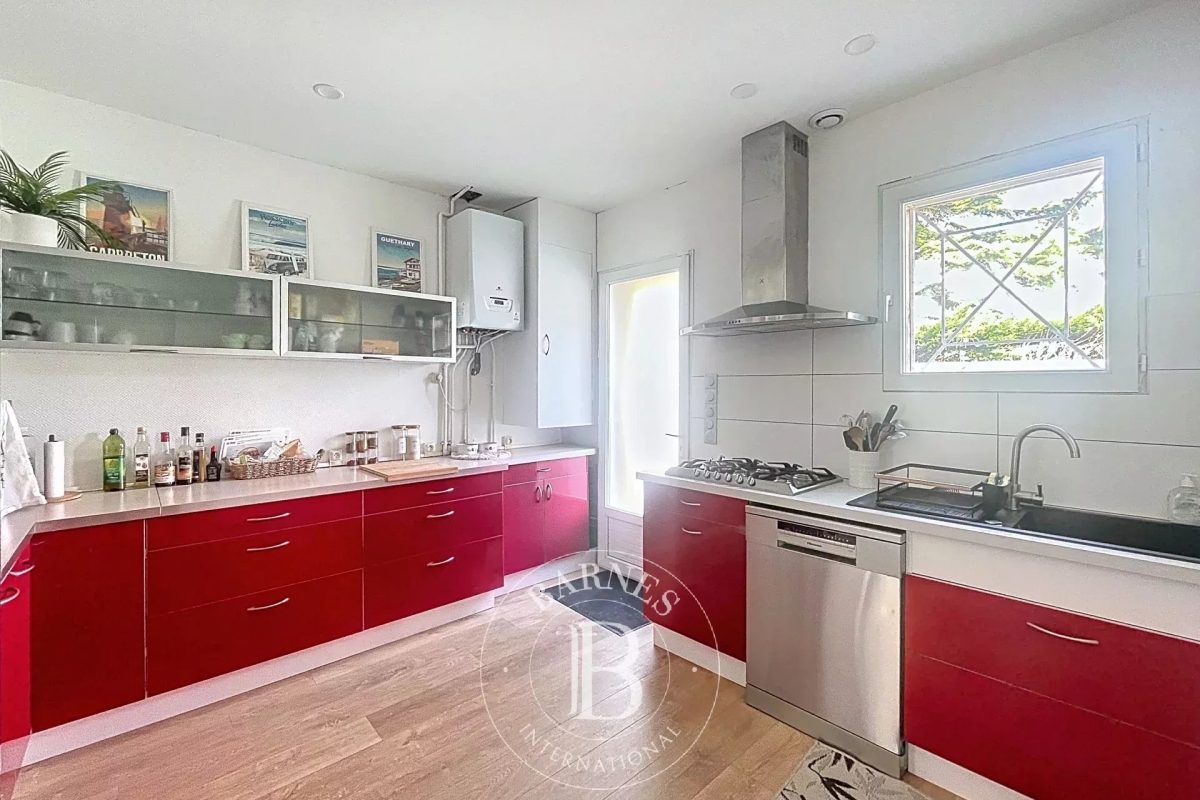 Luxury House for sale in Gujan-Mestras, 675 000 €, Photo 4