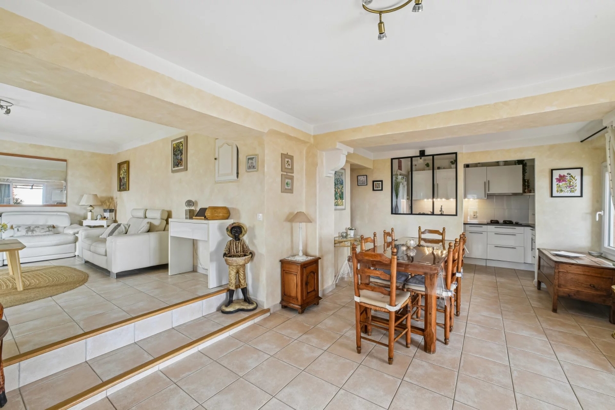 Luxury House for sale in Nice, 895 000 €, Photo 3