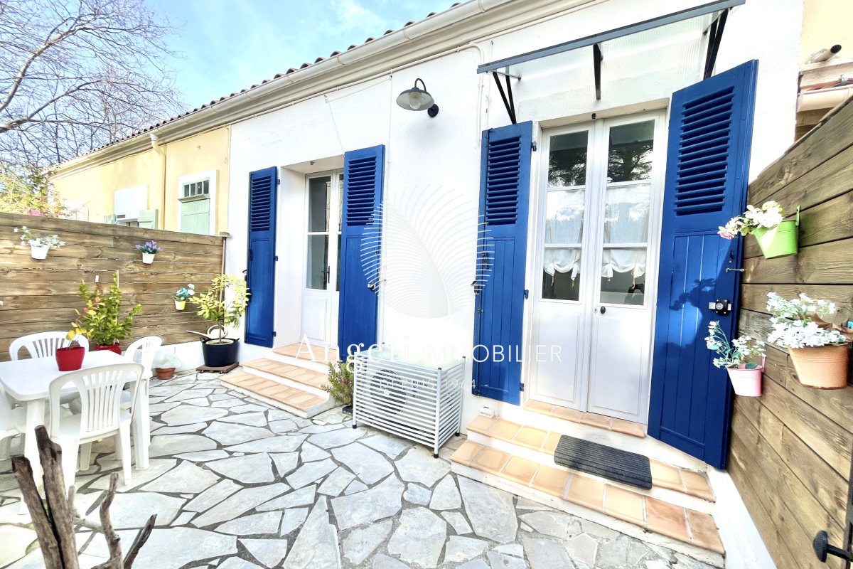 Maison de luxe à vendre à Saint-Aygulf, 275 000 €, Photo 1