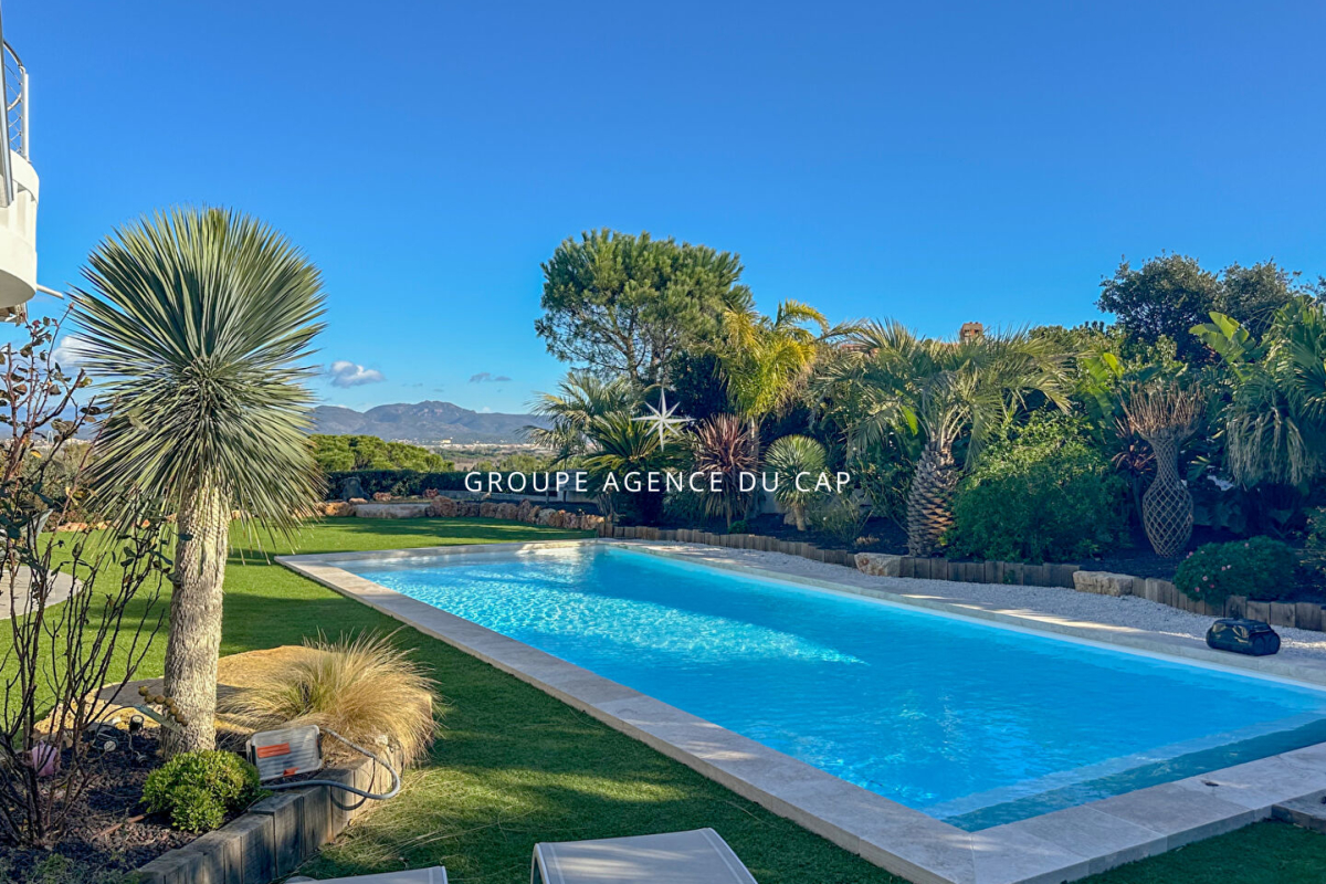 Maison de luxe à vendre à Saint-Aygulf, 2 500 000 €, Photo 6