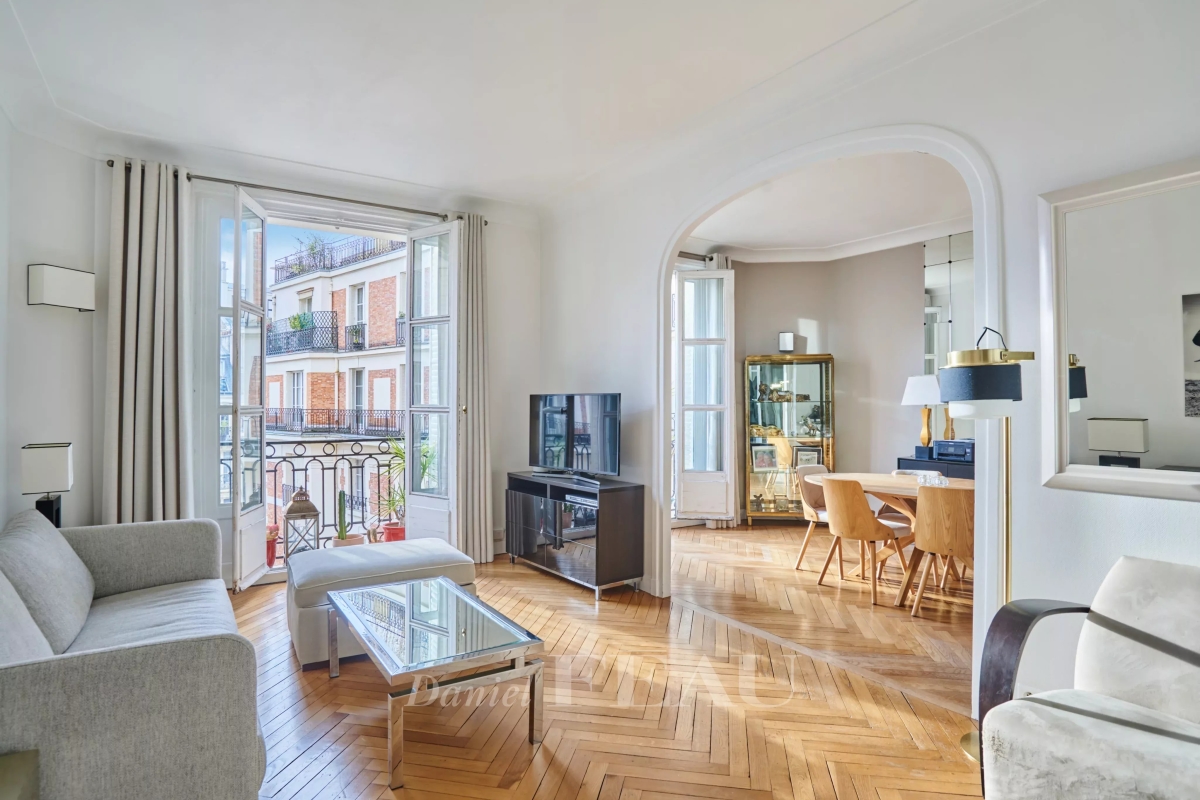 Appartement de luxe à vendre à Paris 16ème, 1 670 000 €, Photo 1