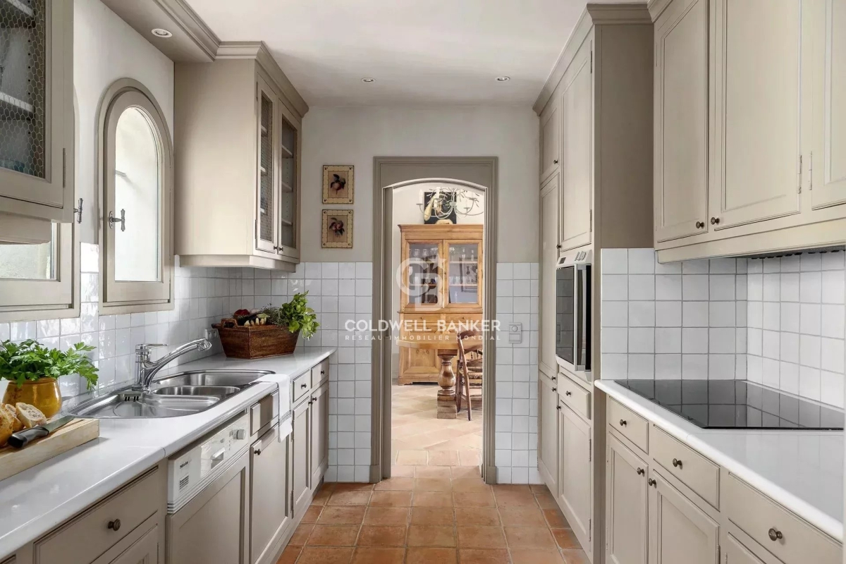 Maison de luxe à vendre à Valbonne, 1 990 000 €, Photo 3