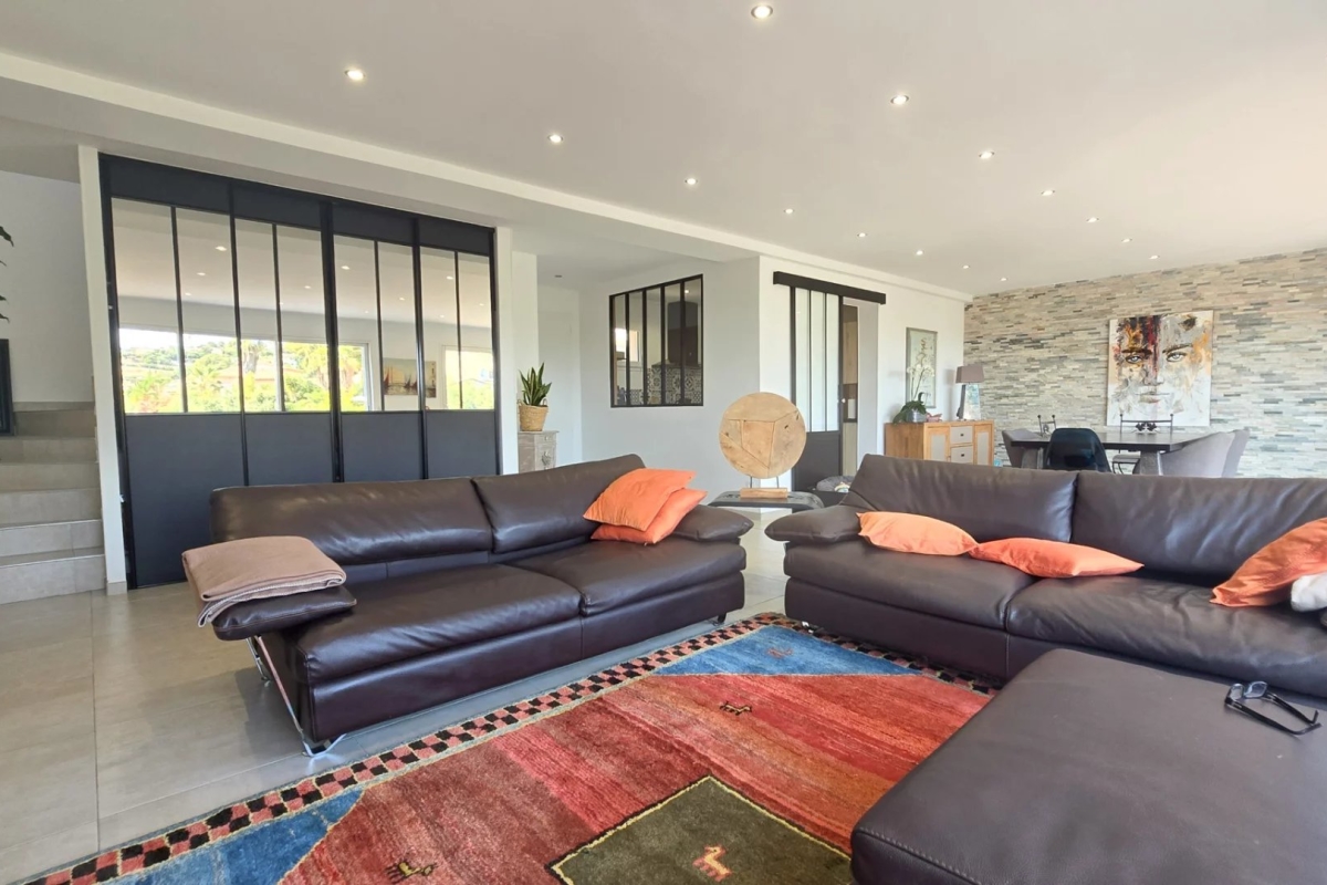 Luxury House for sale in Les Issambres, 990 000 €, Photo 5