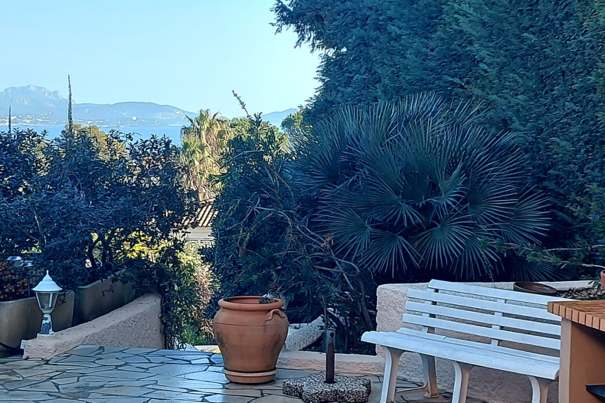 Maison de luxe à vendre à Fréjus, 682 000 €, Photo 5